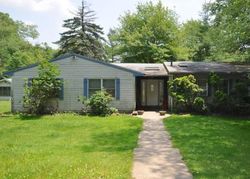 Foreclosure Listing in SCHOOLEYS MOUNTAIN RD LONG VALLEY, NJ 07853