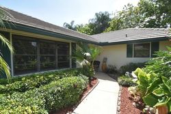  S Lake Dr, Boynton Beach FL
