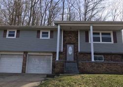 Foreclosure in  WARREN RD Huntington, WV 25704