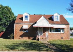 Foreclosure Listing in WOLCOTT AVE NORFOLK, VA 23513