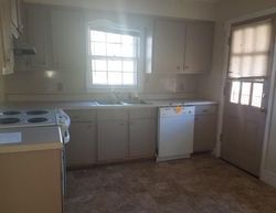 Foreclosure Listing in E 16TH ST LUMBERTON, NC 28358