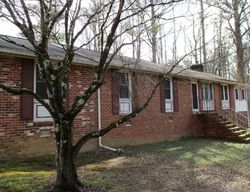 Foreclosure Listing in MCCLARY DR RICHMOND, VA 23231