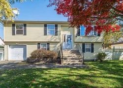 Foreclosure Listing in S 27TH ST WYANDANCH, NY 11798