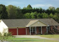 Foreclosure Listing in MISER STATION RD LOUISVILLE, TN 37777