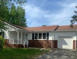  Cherokee Dr, Browns Mills NJ