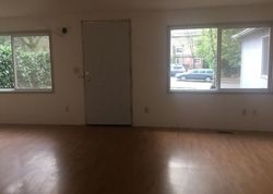 Foreclosure Listing in SW HALL BLVD PORTLAND, OR 97223