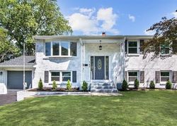 Foreclosure in  SCHOOLHOUSE LN Mount Laurel, NJ 08054