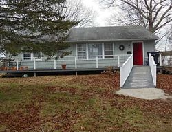 Foreclosure Listing in CIRCLE DR NORTH KINGSTOWN, RI 02852