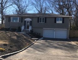 Foreclosure in  RONDE DR Commack, NY 11725