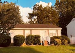  Apple Grove Ln, Richmond VA