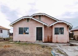  Oliver St, Bakersfield CA