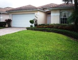 Foreclosure Listing in BERKSHIRE PINES DR NAPLES, FL 34104