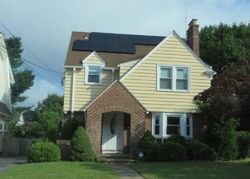 Foreclosure Listing in E BROWN ST WEST HAVEN, CT 06516