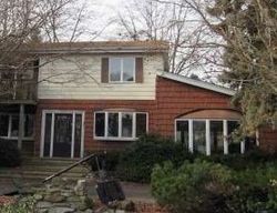 Foreclosure Listing in SATELLITE DR ISLIP TERRACE, NY 11752