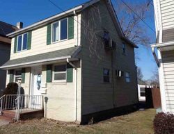 Foreclosure Listing in WASHINGTON AVE LITTLE FERRY, NJ 07643