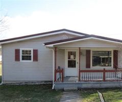 Foreclosure Listing in 1ST ST W ASHLAND, KY 41102