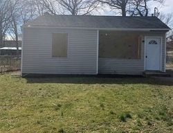 Foreclosure Listing in N 20TH ST WYANDANCH, NY 11798