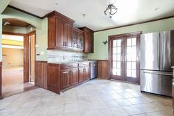 Foreclosure Listing in BUFFINGTON PL BRONXVILLE, NY 10708