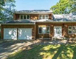 Foreclosure Listing in 19TH ST WADING RIVER, NY 11792