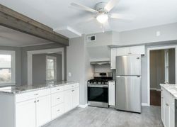  13th Avenue Ct, Moline IL