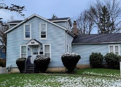  Bell St, Chagrin Falls OH