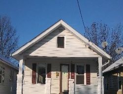  E Melbourne Ave, Peoria IL