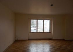Foreclosure Listing in S BUSSE RD MOUNT PROSPECT, IL 60056