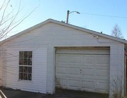 Foreclosure in  HALL ST Owensboro, KY 42303