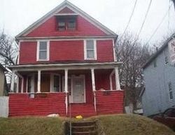Foreclosure Listing in DOUGLAS ST AKRON, OH 44307