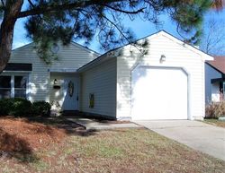  Meadowglen Rd, Virginia Beach VA