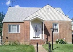 Foreclosure Listing in ESSEX PL VALLEY STREAM, NY 11580