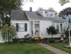 Foreclosure in  FERNWOOD TER Linden, NJ 07036