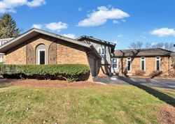 Foreclosure Listing in REDSTART RD NAPERVILLE, IL 60565