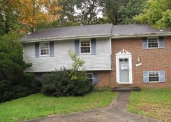 Foreclosure Listing in LONGFELLOW CT WOODBRIDGE, VA 22192