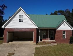 Foreclosure Listing in DOUG LOWE RD LUMBERTON, MS 39455