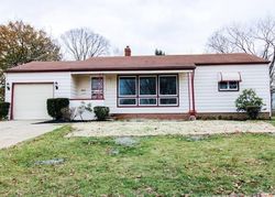  Waverly Pl, Cleveland OH