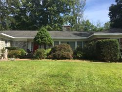 Foreclosure Listing in CROTON LAKE RD MOUNT KISCO, NY 10549