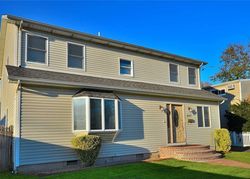 Foreclosure Listing in MCKINLEY ST BALDWIN, NY 11510