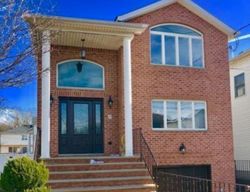 Foreclosure in  SAMANTHA LN Staten Island, NY 10309