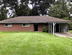 Foreclosure in  DON AVE Baker, LA 70714