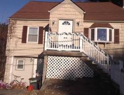 Foreclosure Listing in MARLAND RD WORCESTER, MA 01606