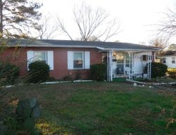  Jenness Ln, Newport News VA