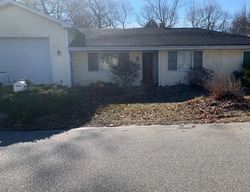 Foreclosure Listing in PURITAN AVE PATCHOGUE, NY 11772