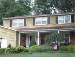  Perry Dr, Mount Laurel NJ