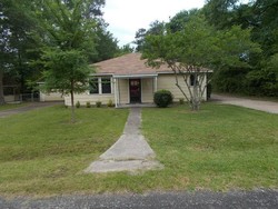 Foreclosure Listing in TOP FLITE LN TRINITY, TX 75862