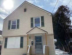 Foreclosure Listing in VALLEY DR SYRACUSE, NY 13207