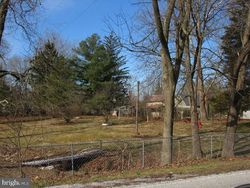 Foreclosure Listing in FLESHMAN MILL RD NEW OXFORD, PA 17350