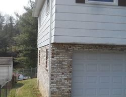 Foreclosure Listing in PINEVILLA DR BECKLEY, WV 25801