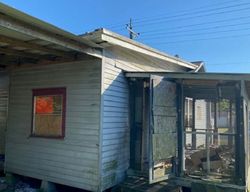 Foreclosure Listing in E DALE ST NEW IBERIA, LA 70560