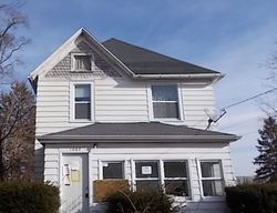 Foreclosure Listing in N HENNEPIN AVE DIXON, IL 61021